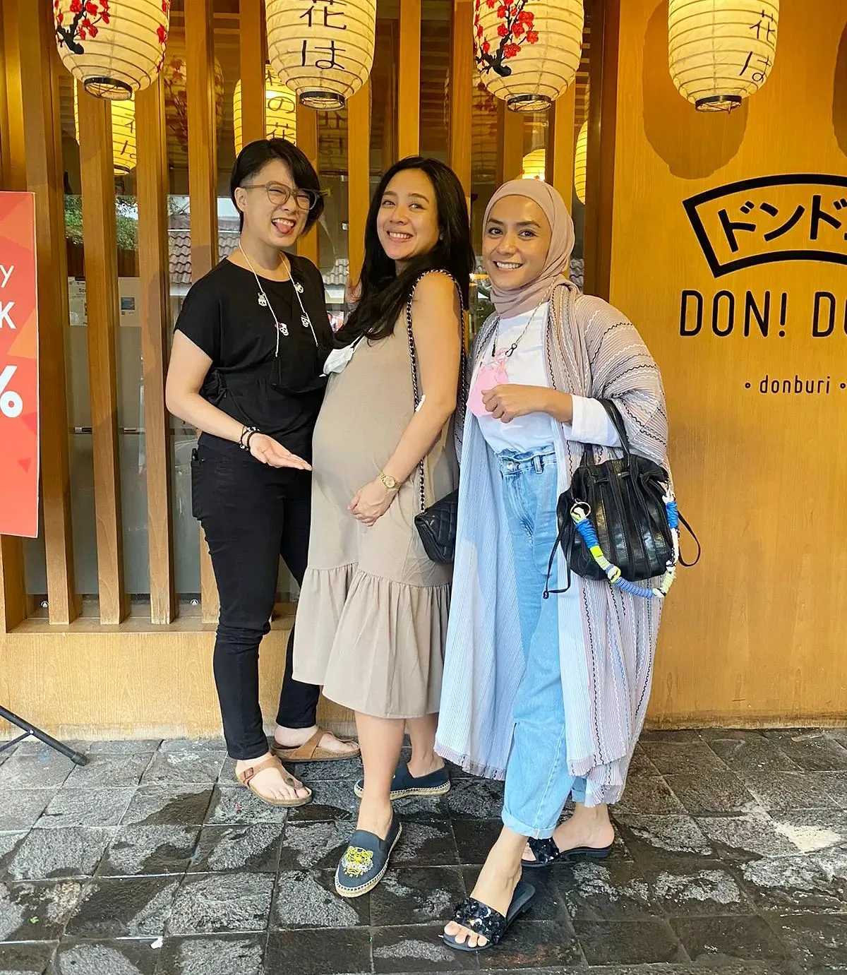 Masih Menjaga Hubungan