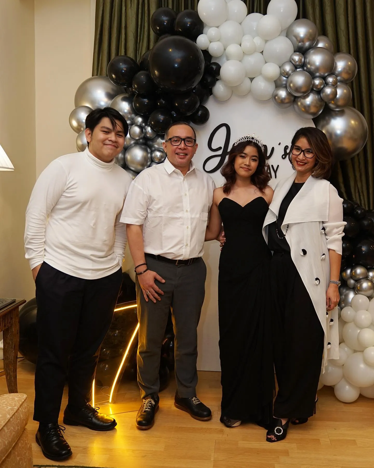 (credit: instagram.com/jemimajasminehr)