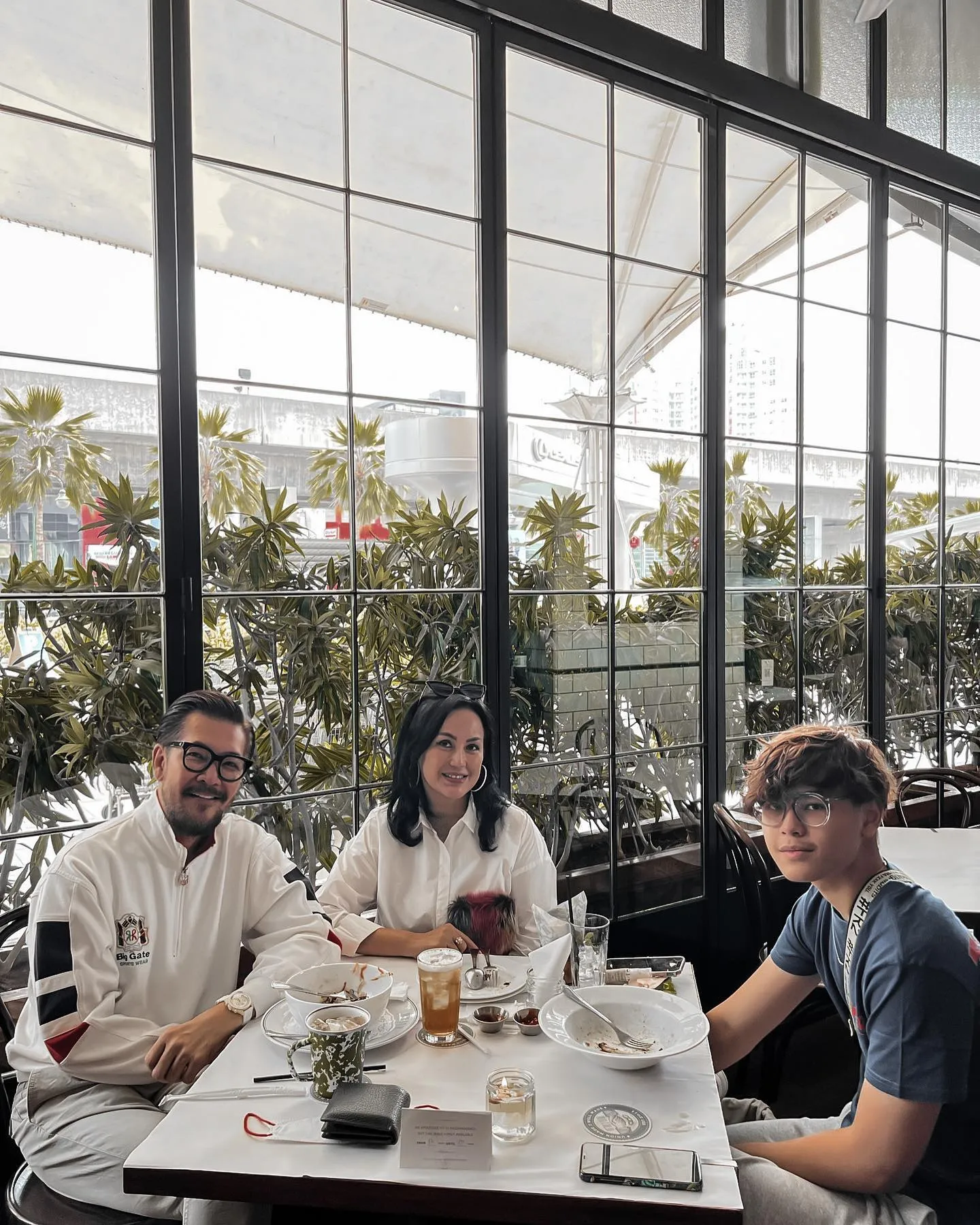 (credit: instagram.com/ferrysal1m)