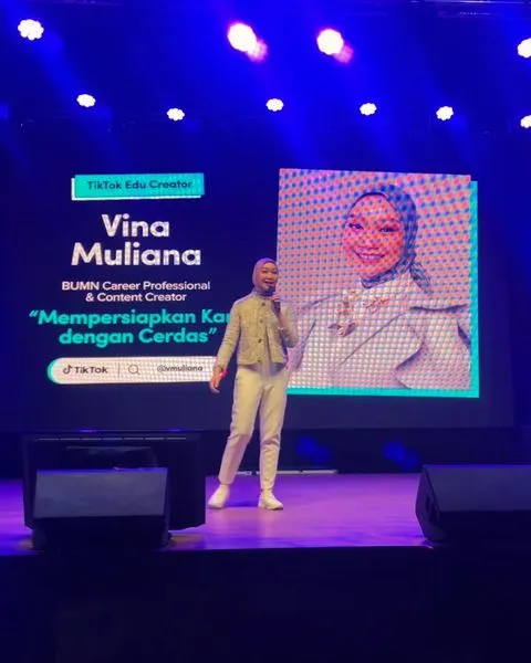 © instagram.com/vinamuliana