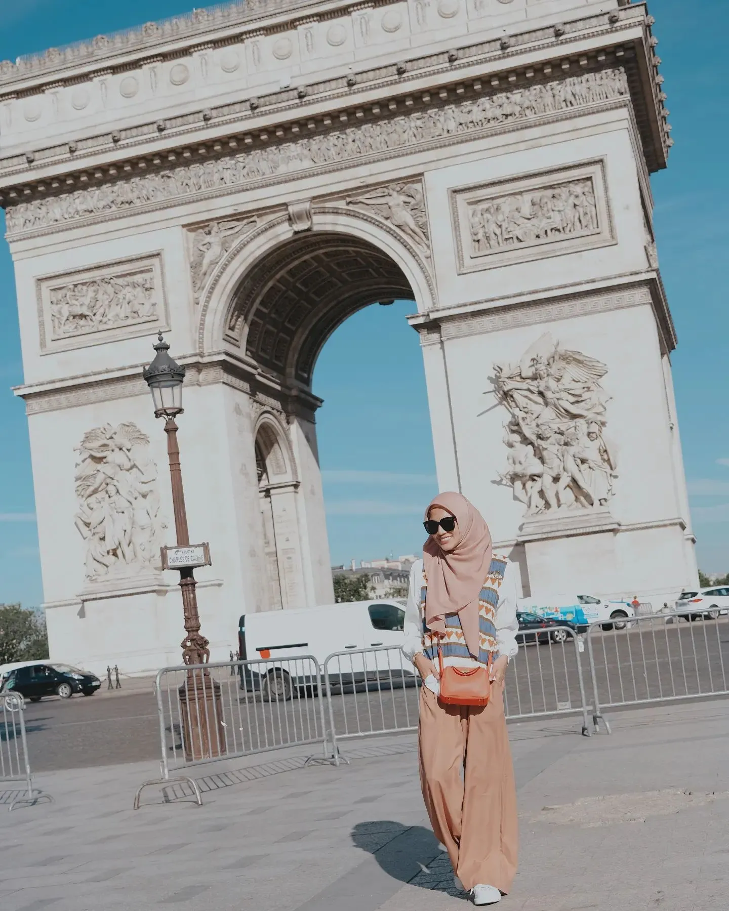 (credit: instagram.com/ichasoebandon)