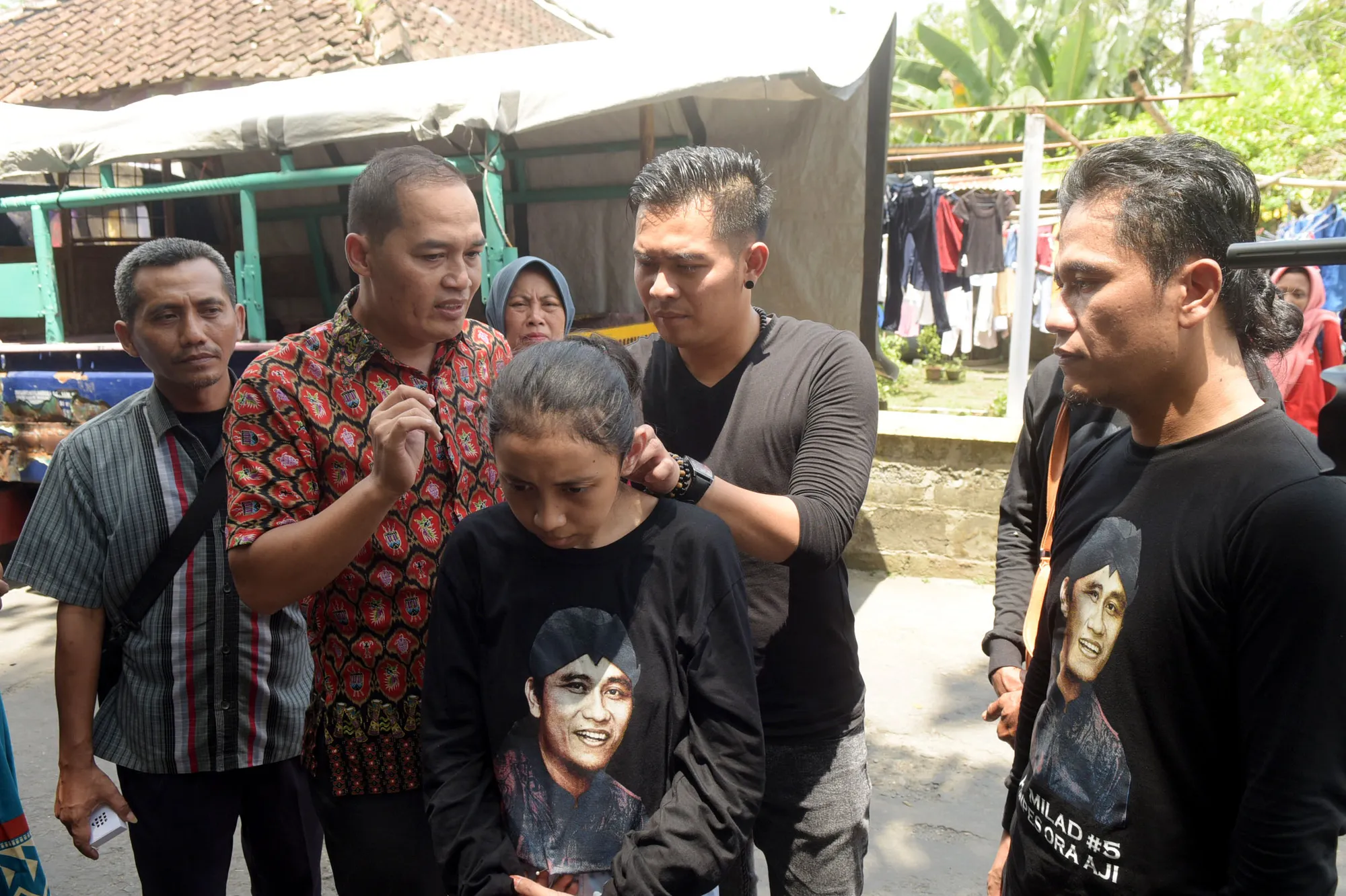 Bian ikut meramaikan ulang tahun pondok pesantren tempatnya menimba ilmu @ istimewa
