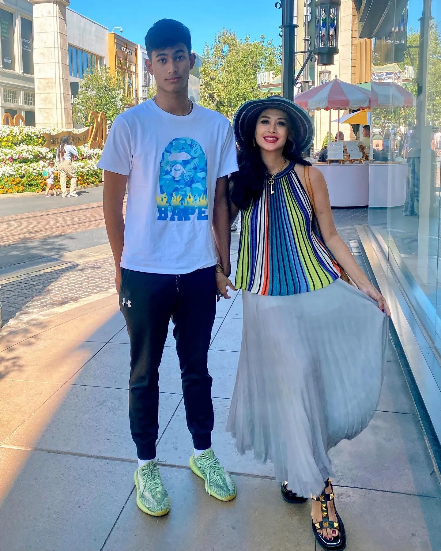 (credit: instagram.com/dps_diahpermatasari)