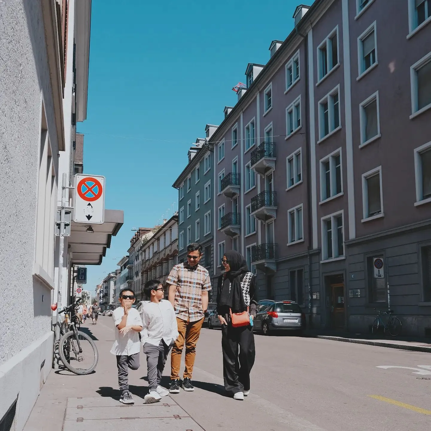 (credit: instagram.com/ichasoebandon)