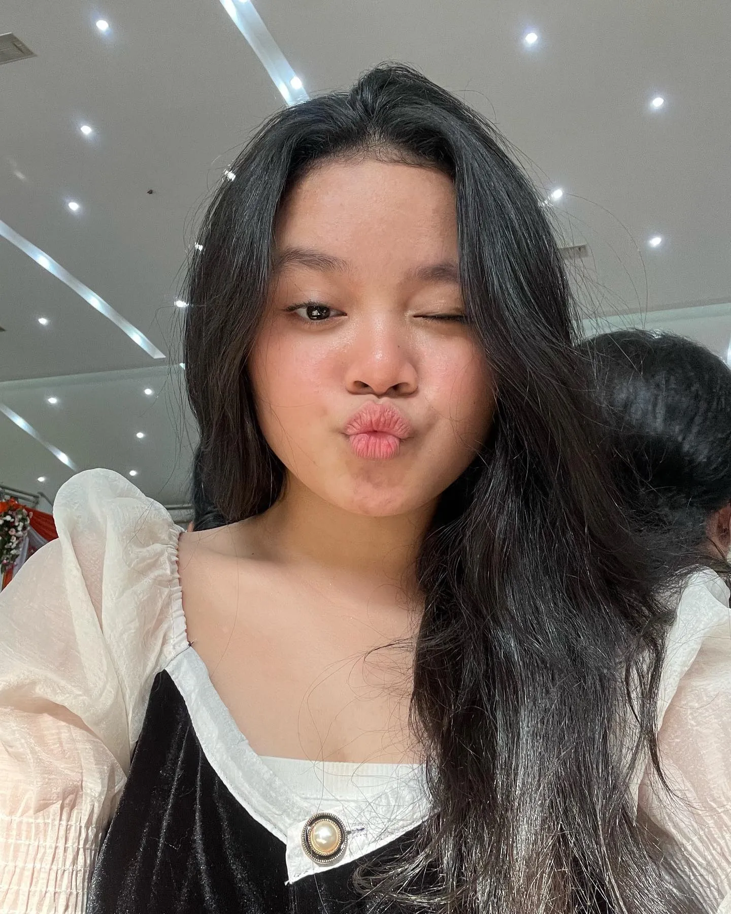 (credit: instagram.com/romariasimbolon1511)