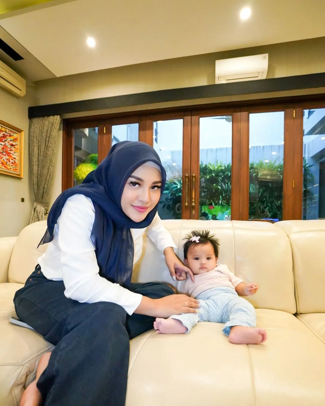 Potret Aurel Hermansyah yang kembali langsing (Credit: Instagram/aurelie.hermansyah)