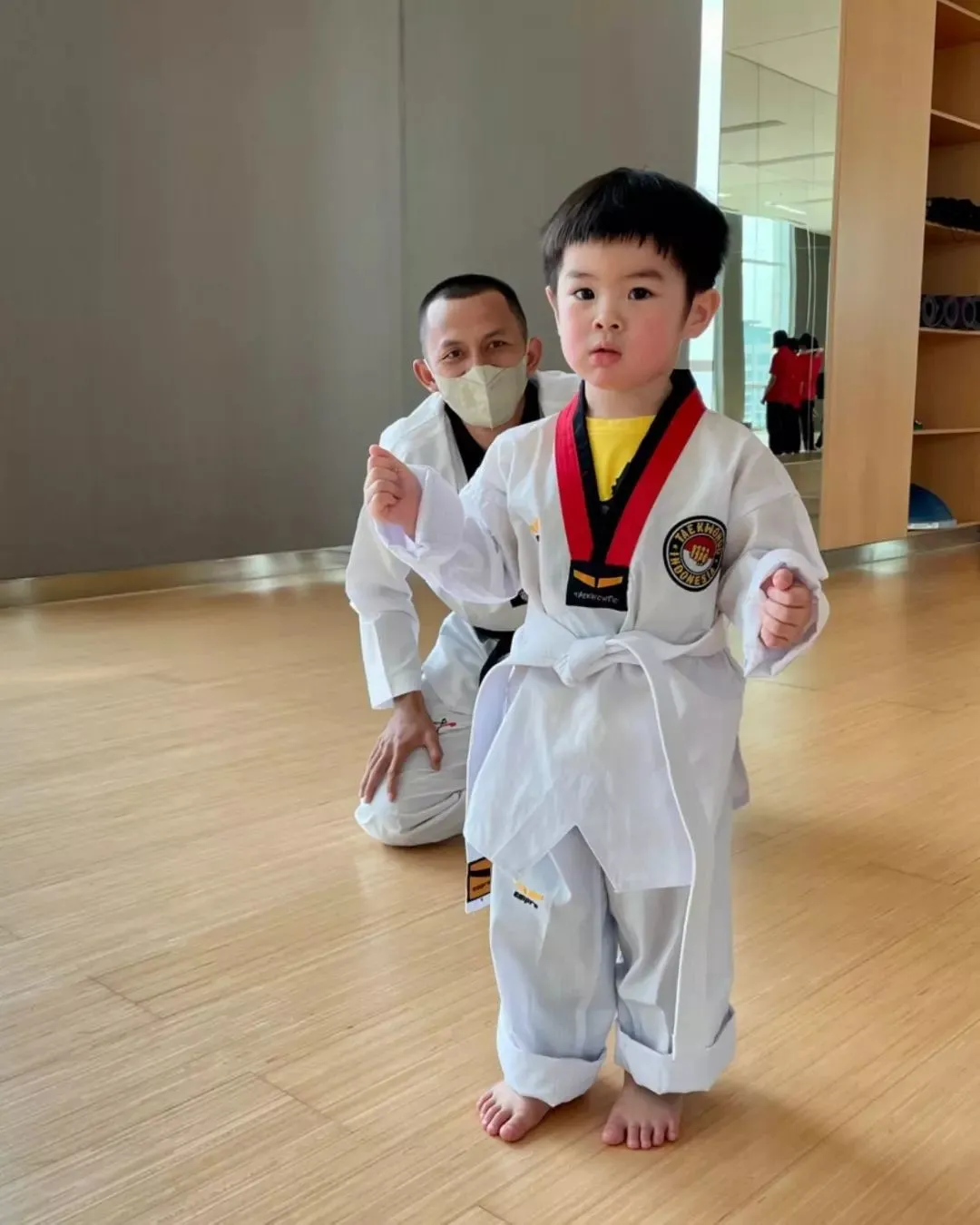 (credit: instagram.com/raphael_moeis)