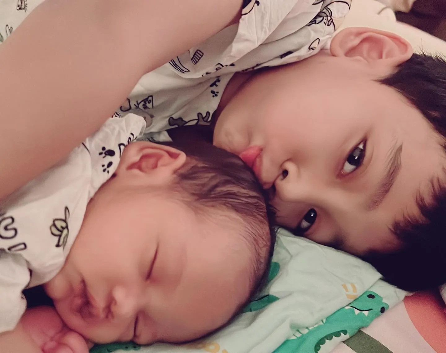 (credit: instagram.com/uutpermatasari)