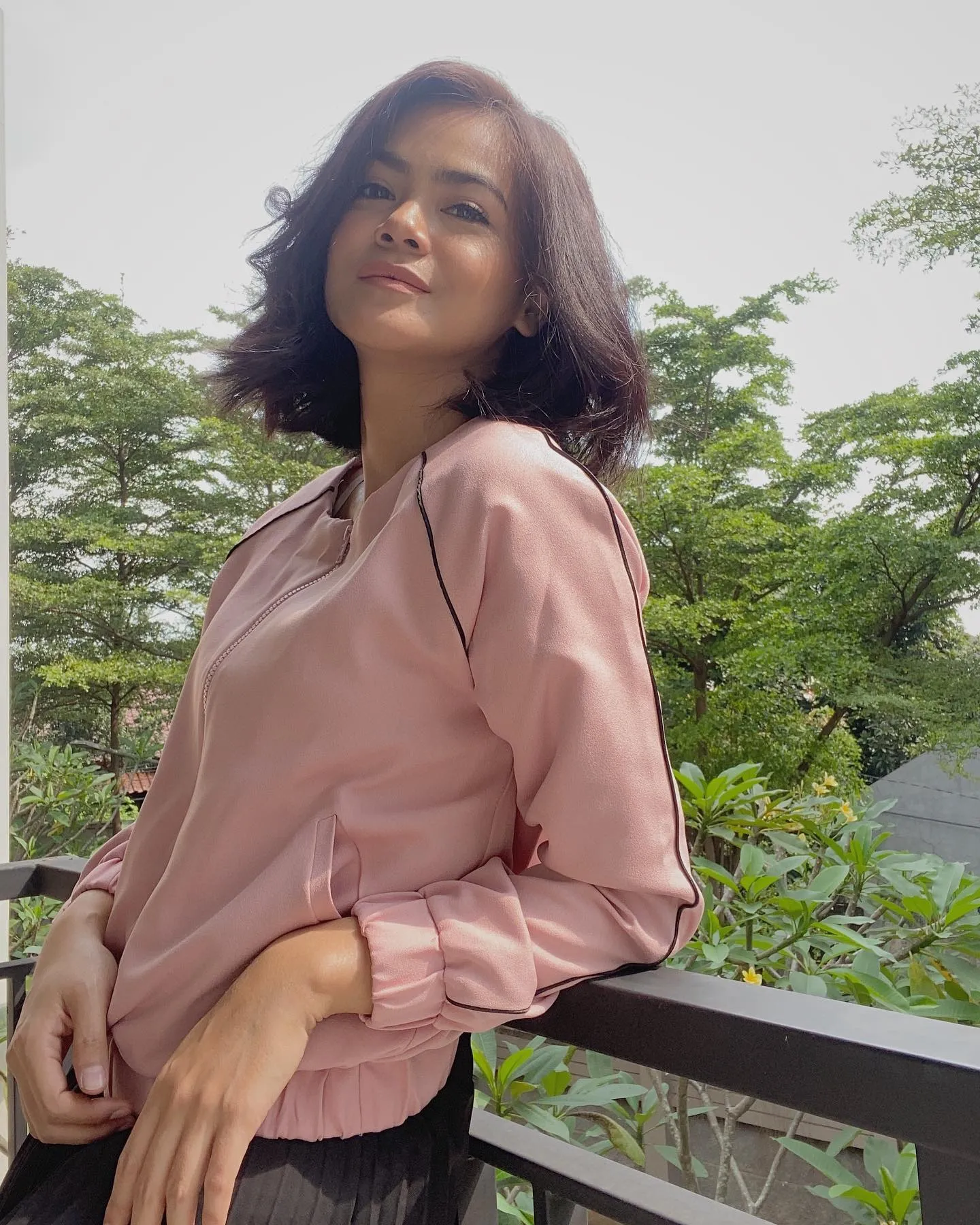 (credit: Instagram.com/indahindriana)