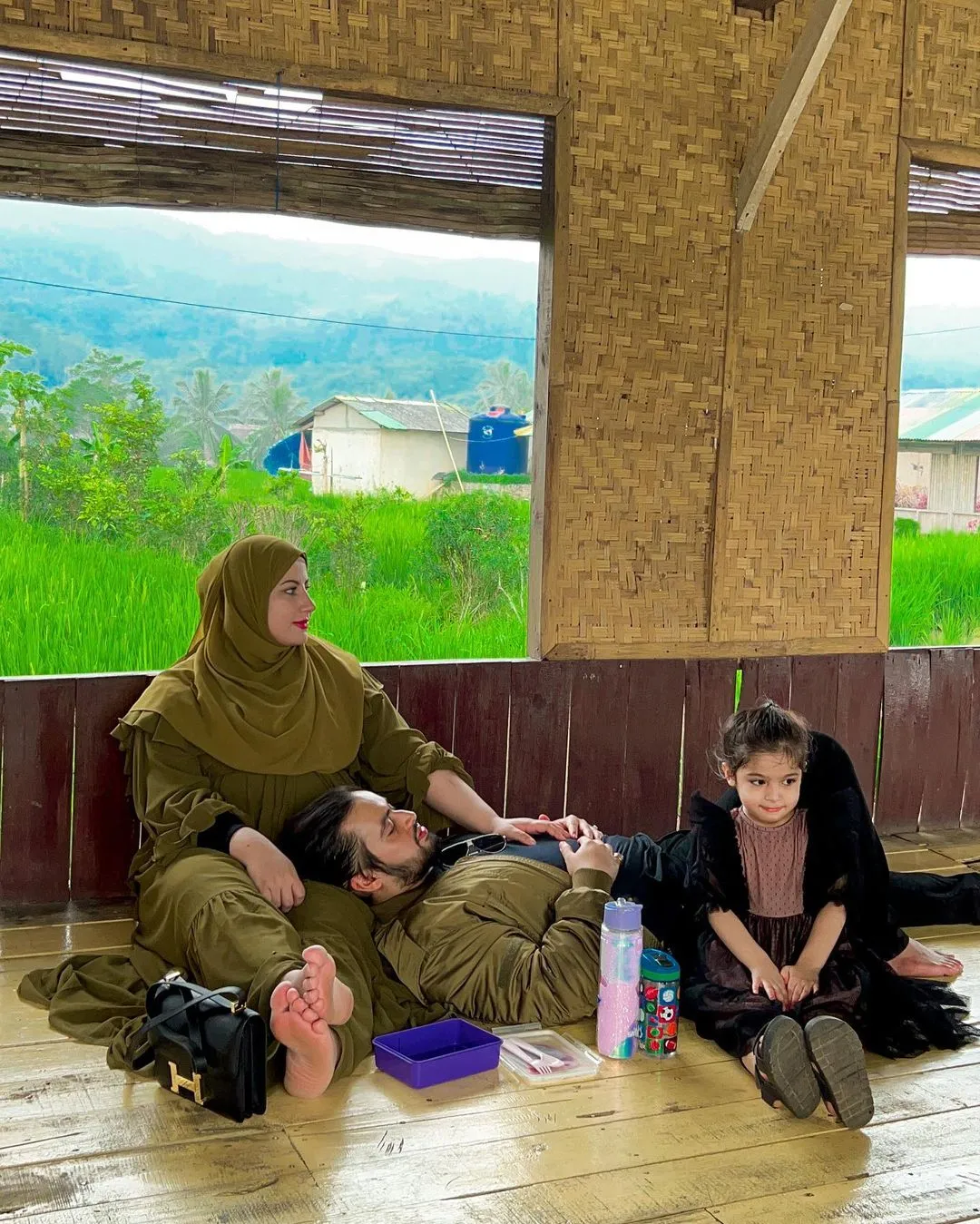 Keluarga Tasyi Athasyia (Credit: Instagram/tasyiiathasyia)