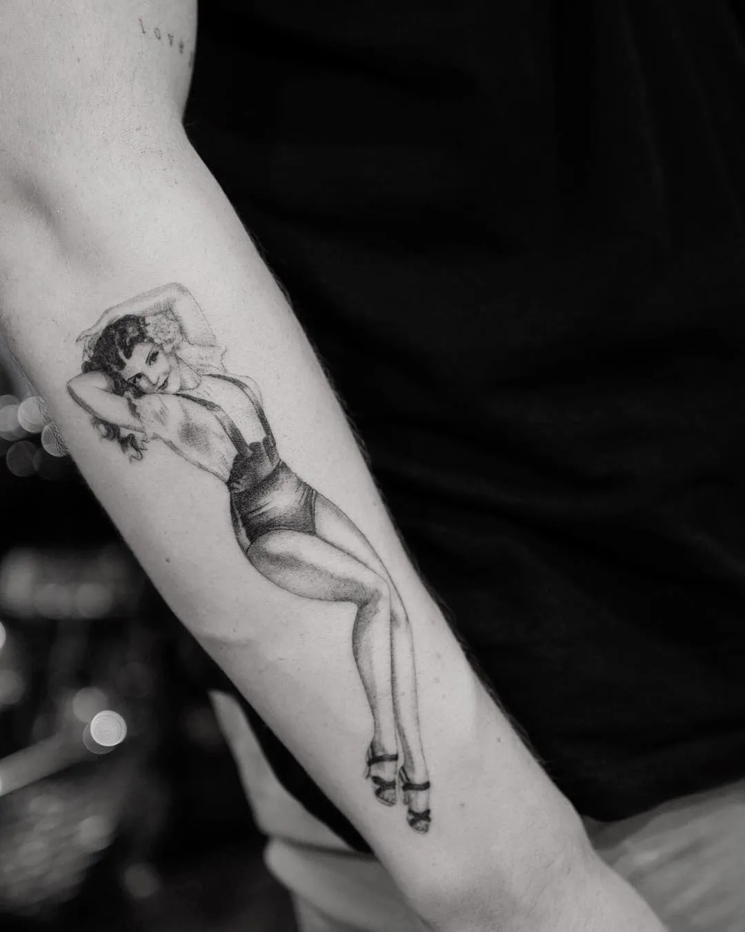 Tato baru di lengan Brooklyn ini mirip dengan salah satu foto Lexi Woods. © instagram.com/_dr_woo_