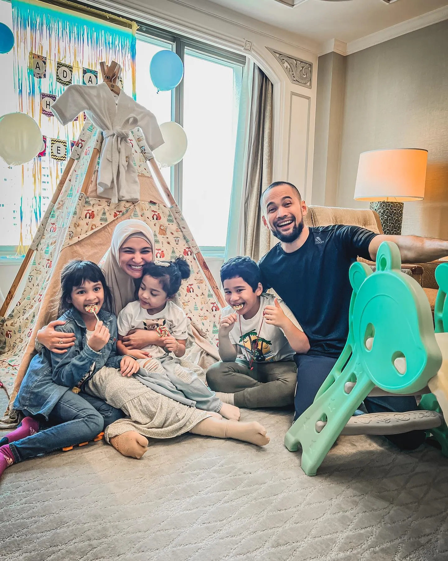 Teuku Wisnu dan Shireen Sungkar