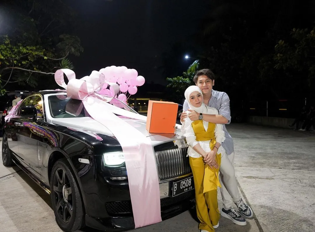 Rizky Billar dan Lesti Kejora (Credit: Instagram/rizkybillar)