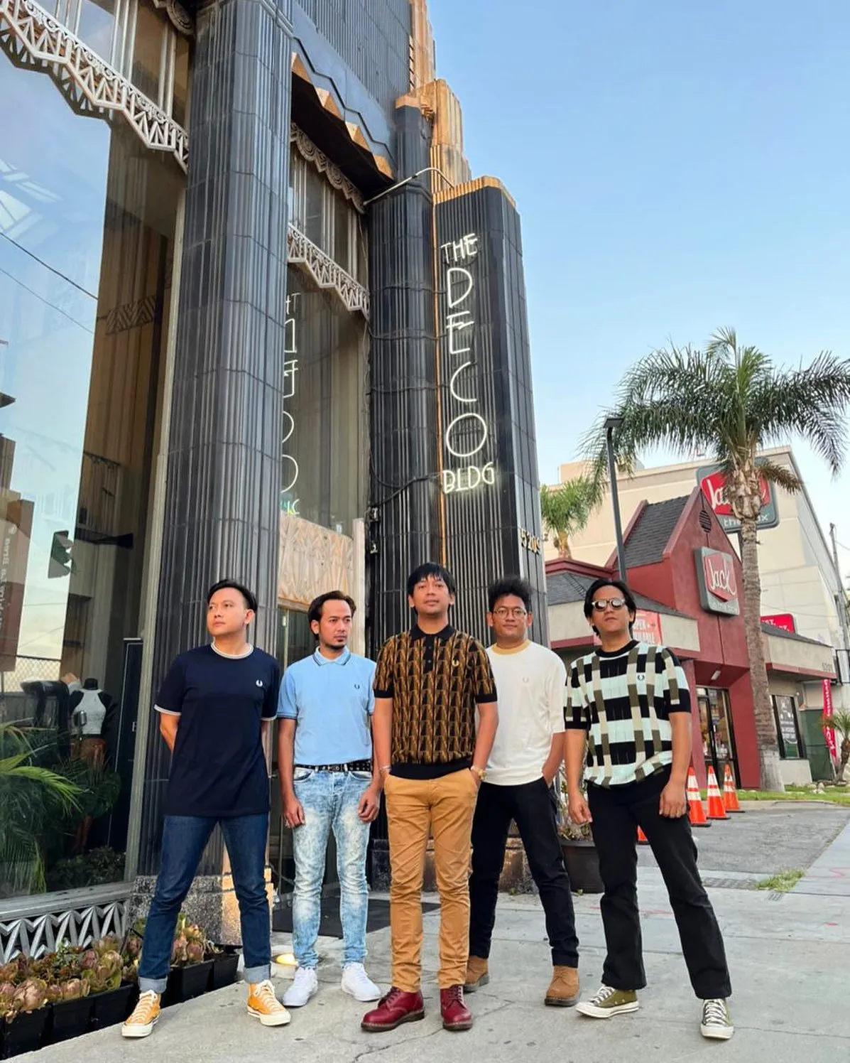 (credit: instagram.com/rianekkypradipta)