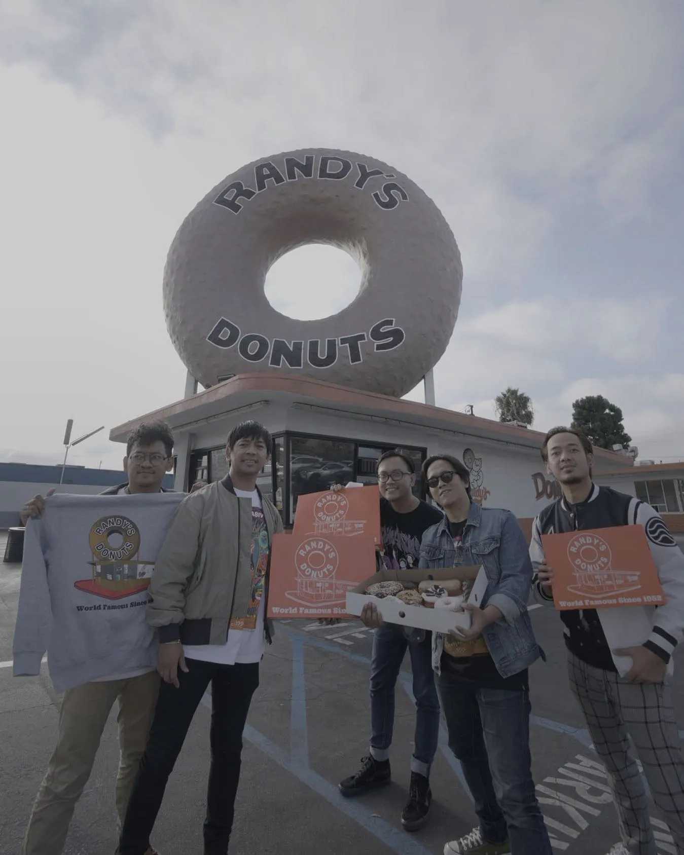 (credit: instagram.com/rianekkypradipta)