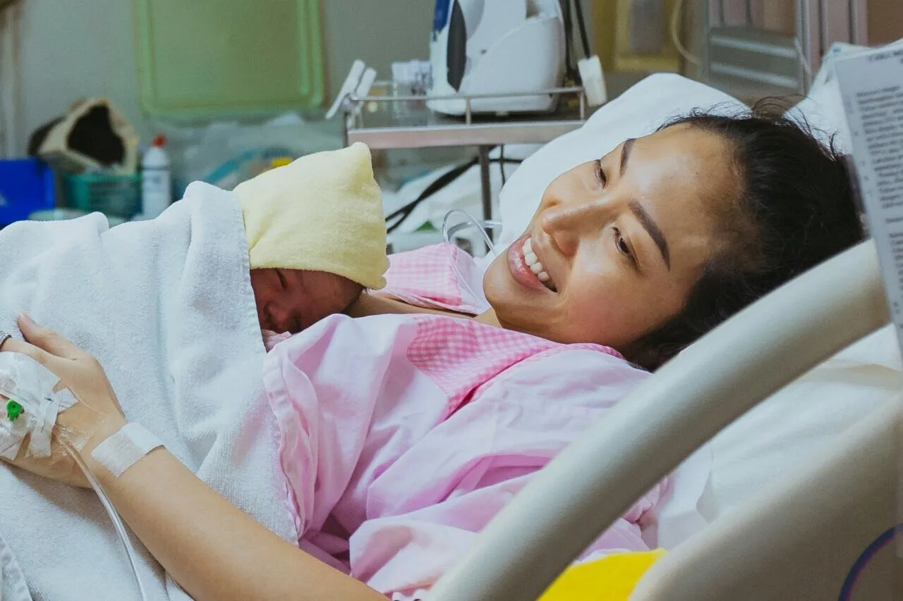 Presenter sekaligus komedian Ayu Dewi dikaruniai seorang putra usai khataman Qur'an © dok. pribadi