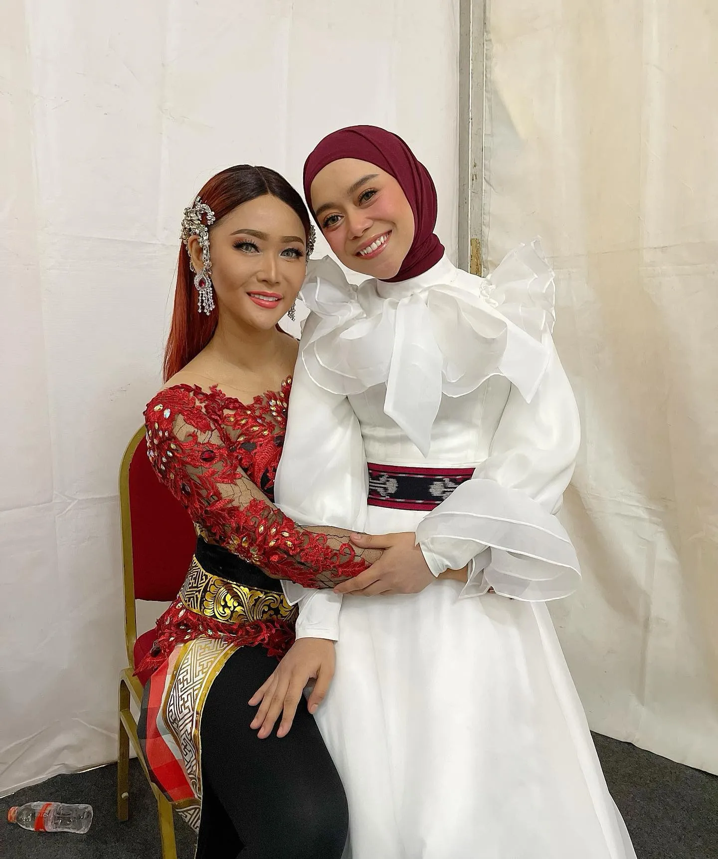 credit: Instagram.com/inul.d/)