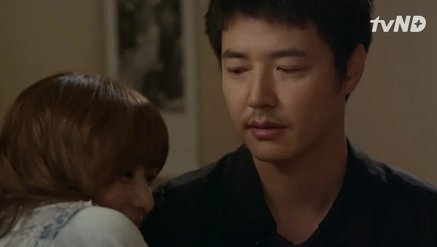 Di GAP DONG, Kim Ji Won juga beradu akting dengan Yoon Sang Hyun loh.