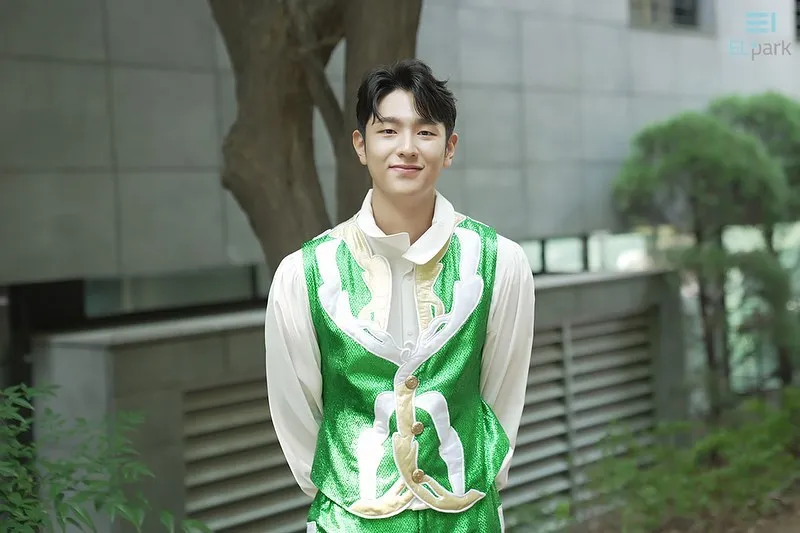 Lee Jung Joon (Credit: instagram.com/right_jun_/)