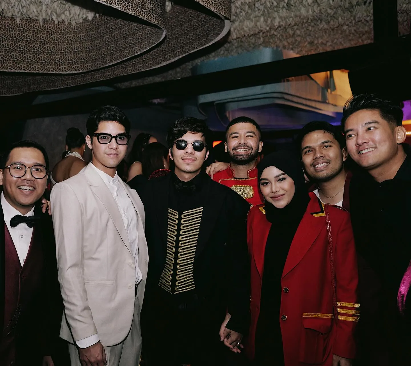 Momen di Ultah Selebritis Geng Aries