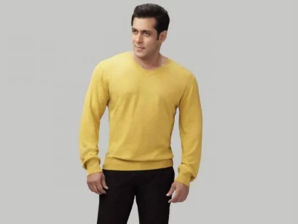 Salman Khan turun 8kg. @oneindia.in