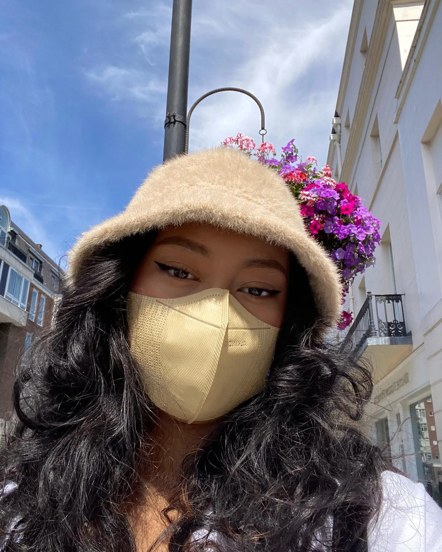 (credit: instagram.com/nayyarasudiro)