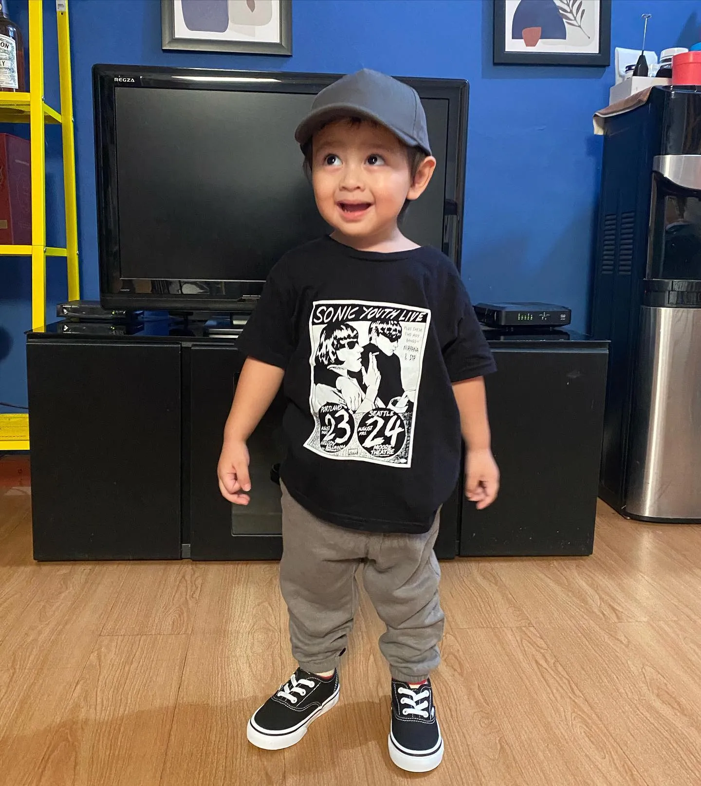 (credit: instagram.com/benjaminqeenandarwin)