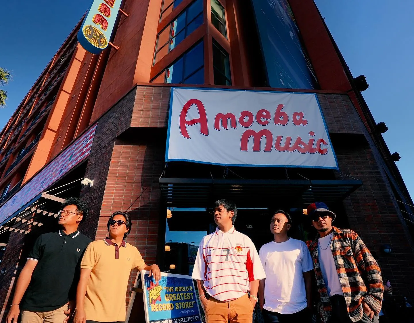 (credit: instagram.com/rianekkypradipta)