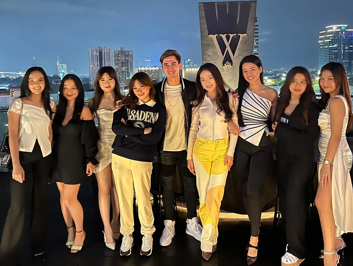 (credit: instagram.com/bramastavrl)