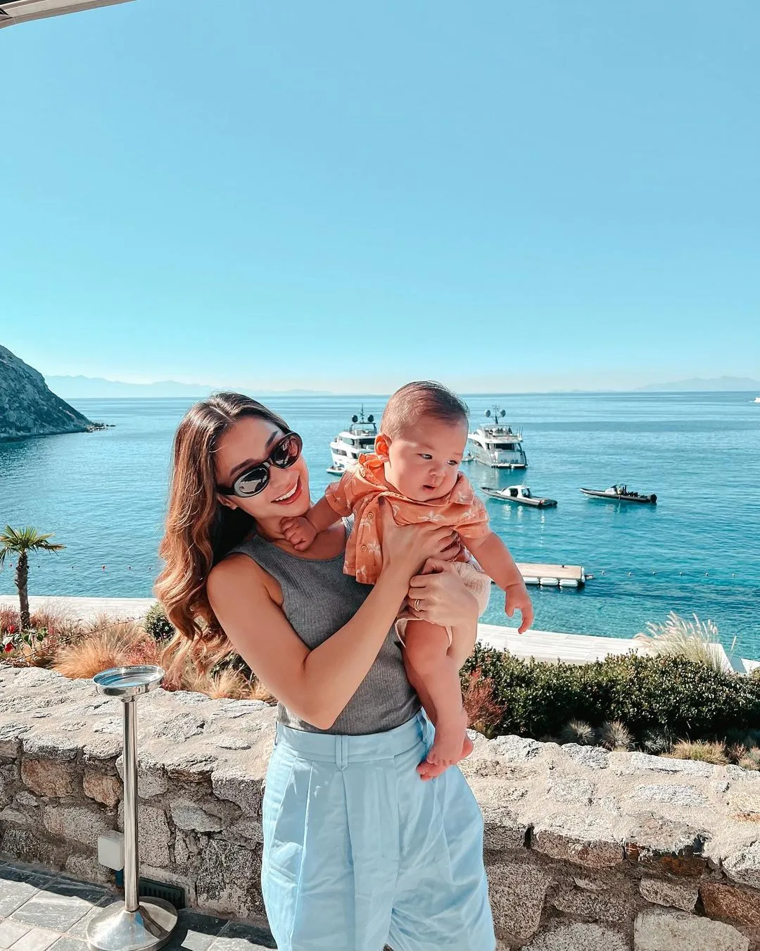 Nikita Willy dan Baby Izz (Credit: Instagram/nikitawillyofficial94)