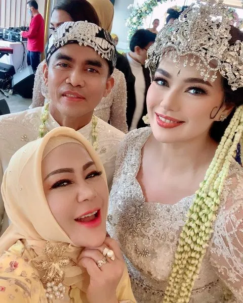 (credit: instagram.com/maleyander)