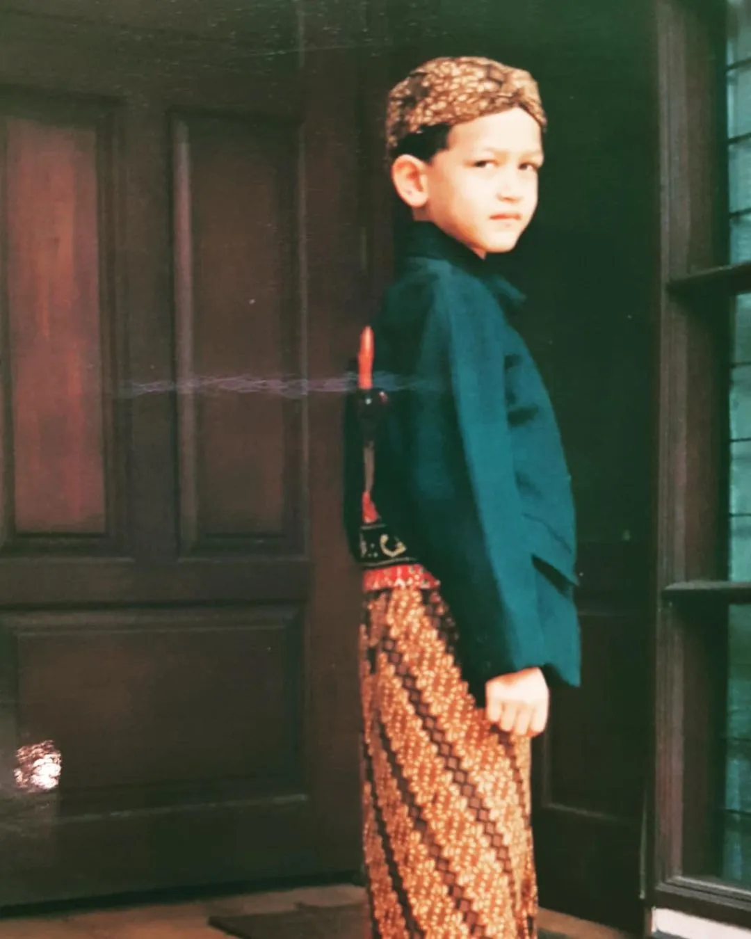 Dimas Beck Pakai Kecil Beskap dan Blangkon (Credit: Instagram/dimasbeck)