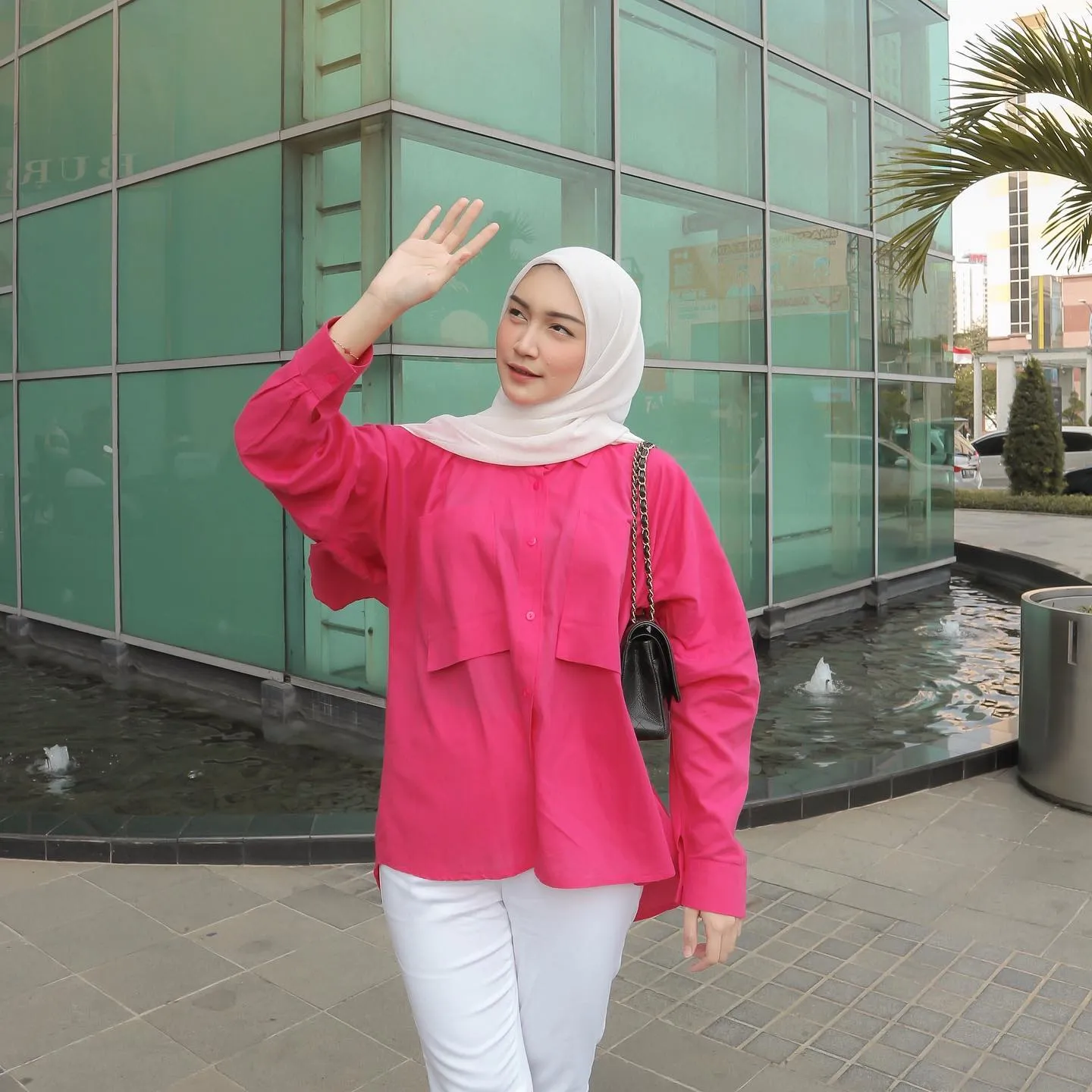 (credit: Instagram.com/melodyprima/)