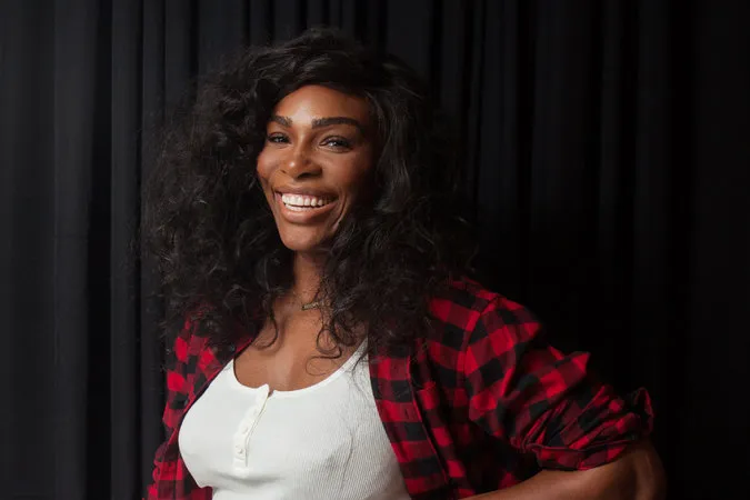 Serena Williams mengkonfirmasi pertunangannya dengan co-founder Reddit, Alexis Ohanian, lewat puisi  © nytimes.com