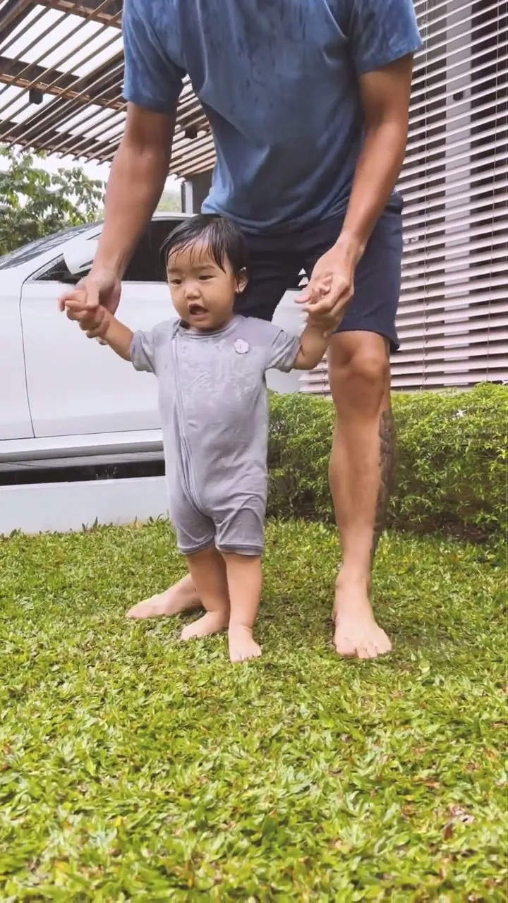  (credit: Instagram.com/dionwiyoko/)