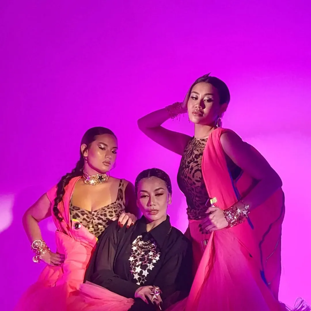 Reza Artamevia, Aaliyah Massaid, dan Zahwa Massaid (Credit: Instagram/rezaartameviaofficial)