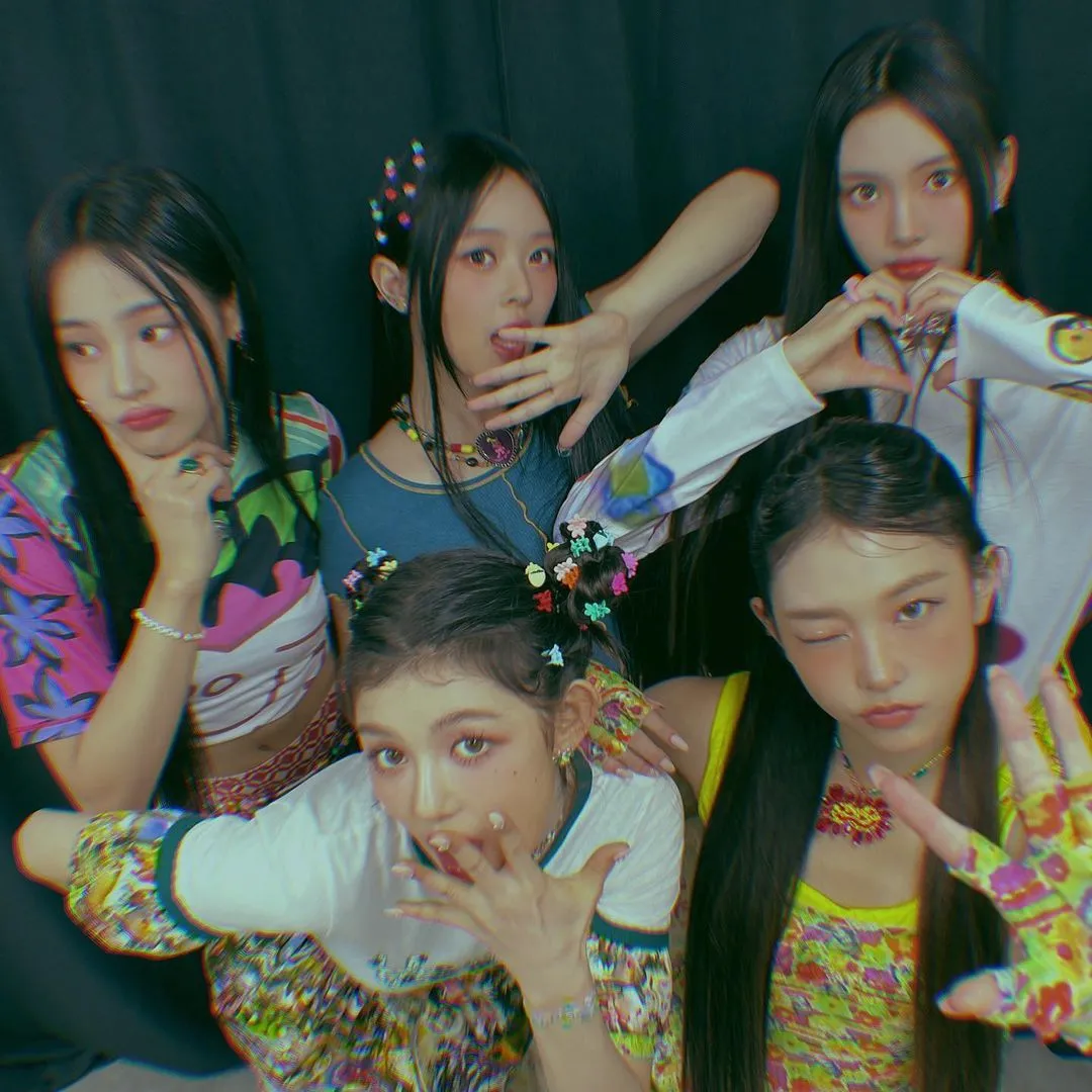 NewJeans (Credit: instagram.com/newjeans_official)