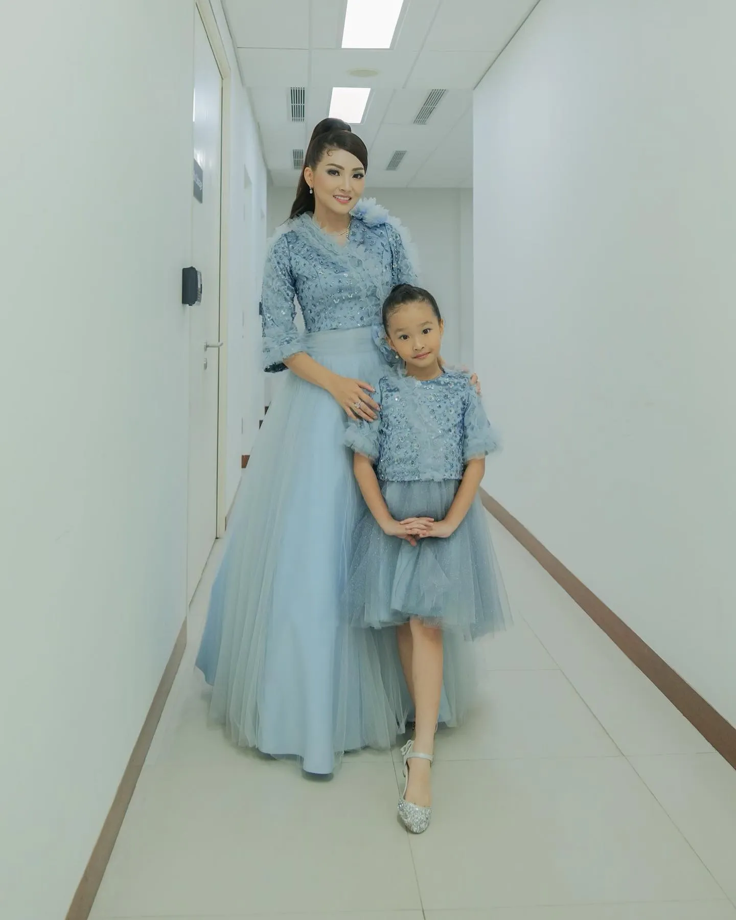 (credit: instagram.com/sarwendah29)