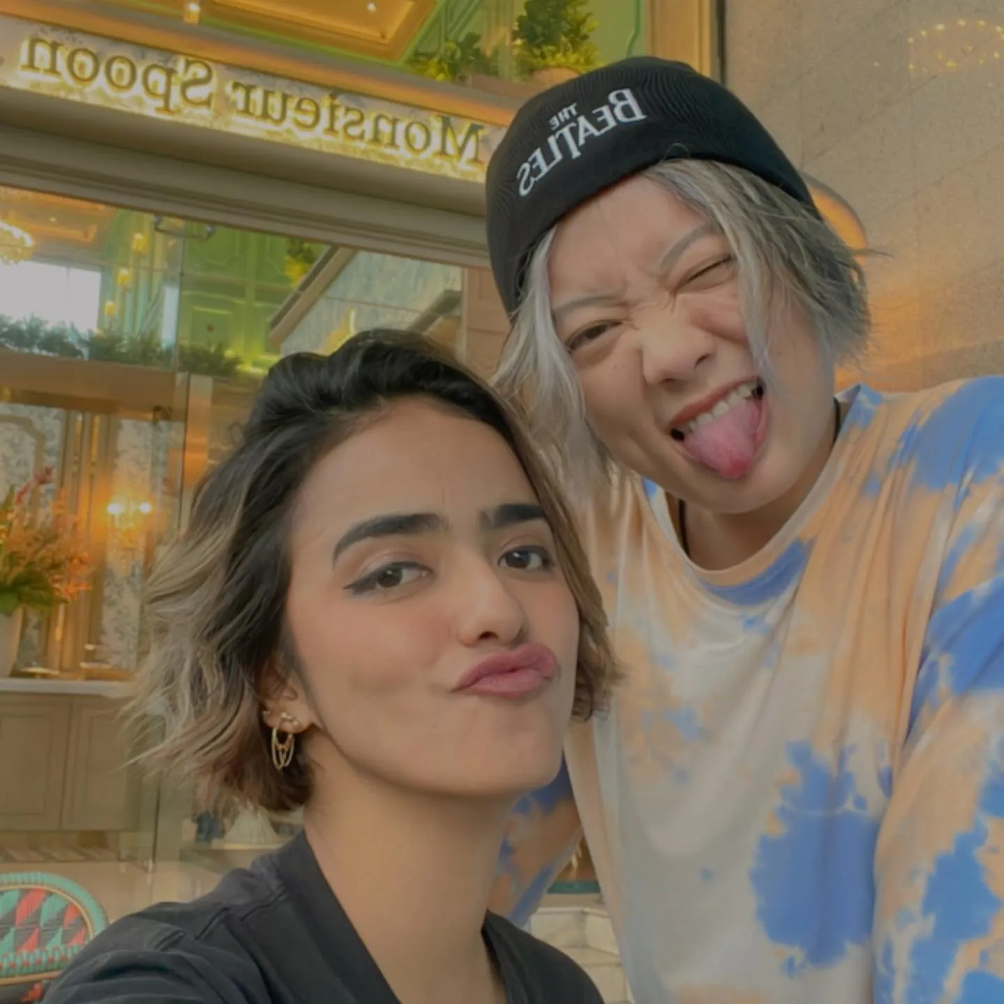 (credit: instagram.com/leonyvh)