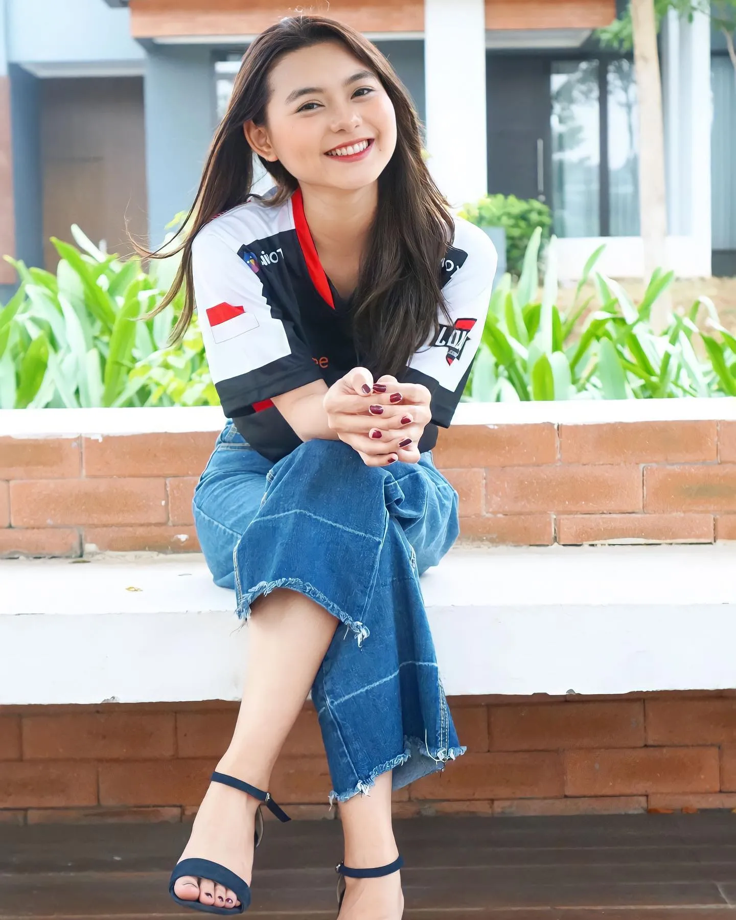 (credit: Instagram.com/ceseniy/)azzamphoto/)