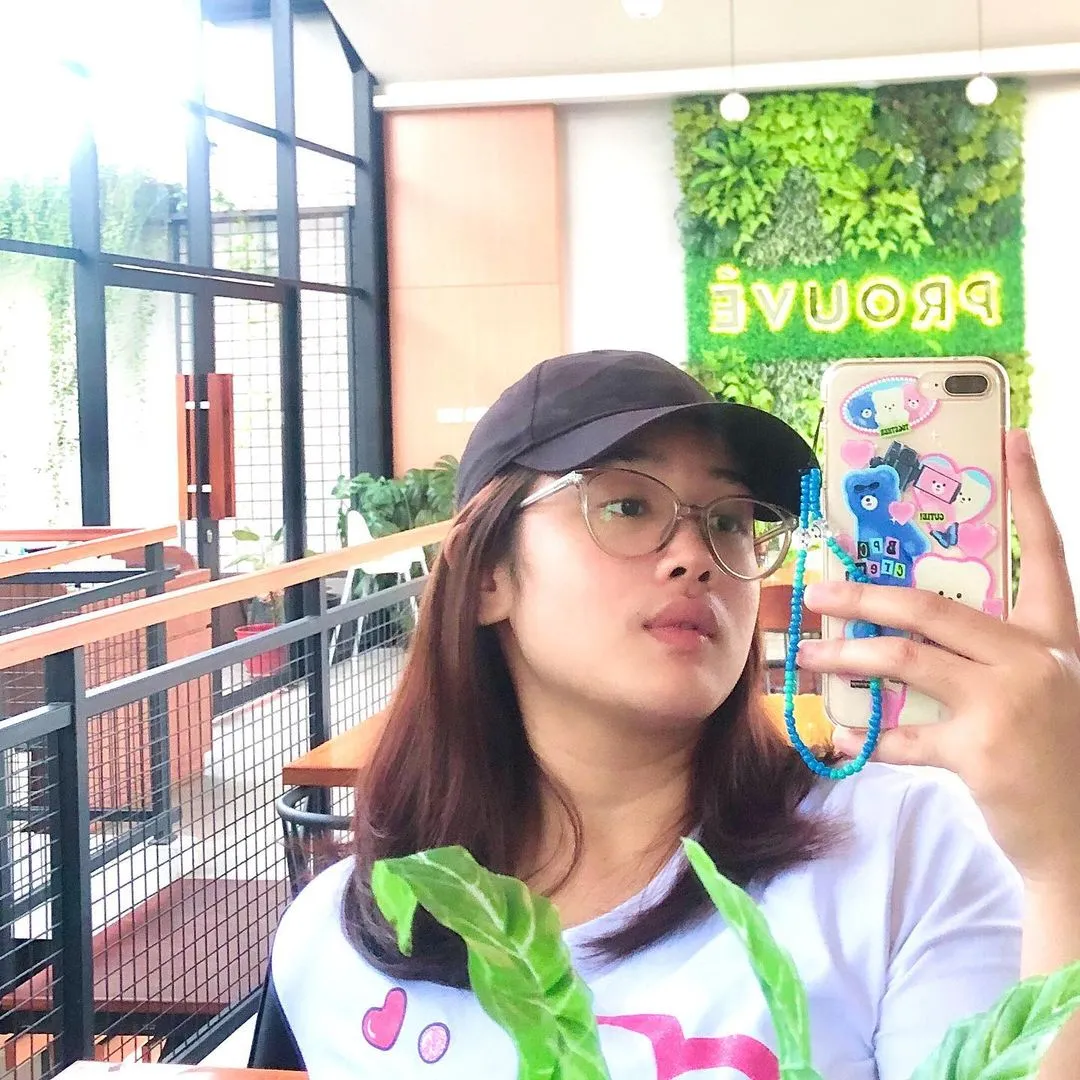 Potret Athaya Alysha Anak Sambung Hesti Purwadinata