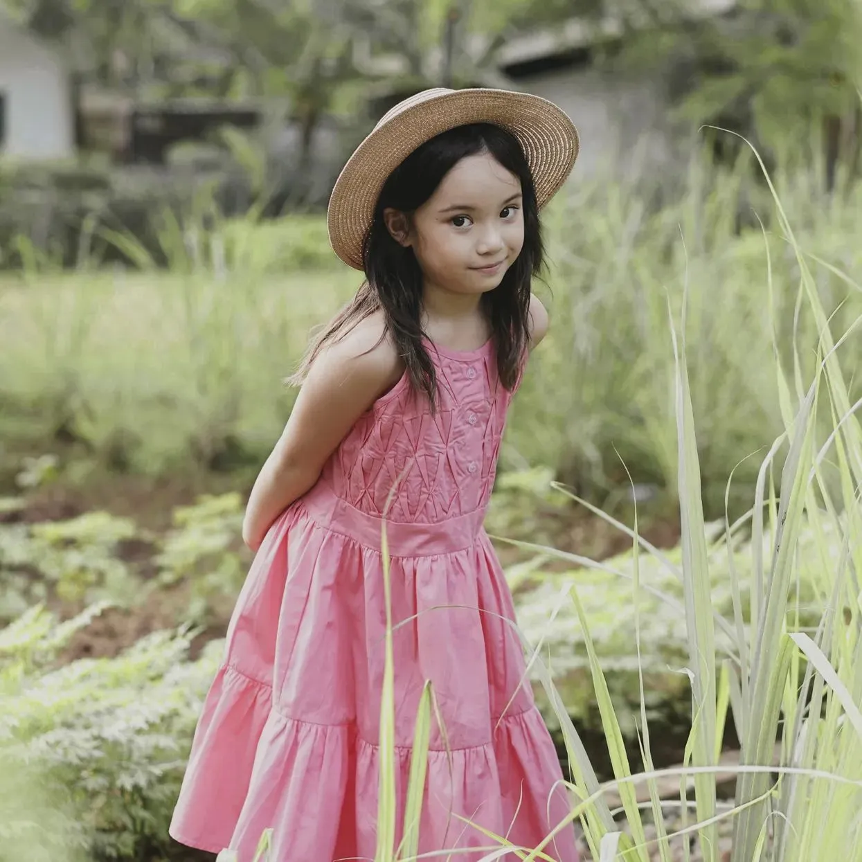 (credit: instagram.com/gisel_la)