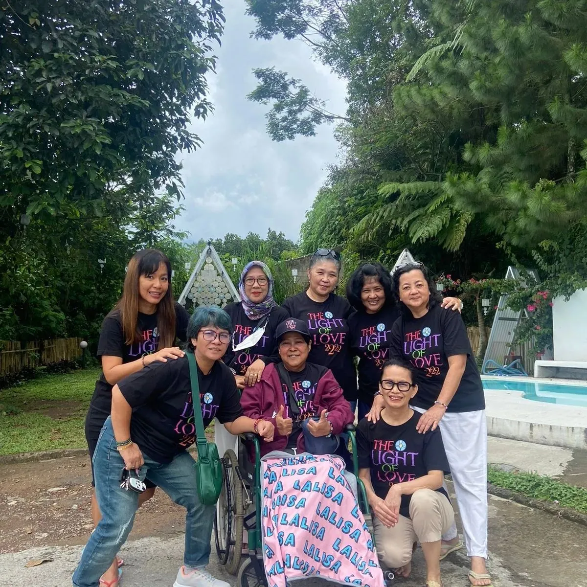 (credit: Instagram.com/sutykarno)