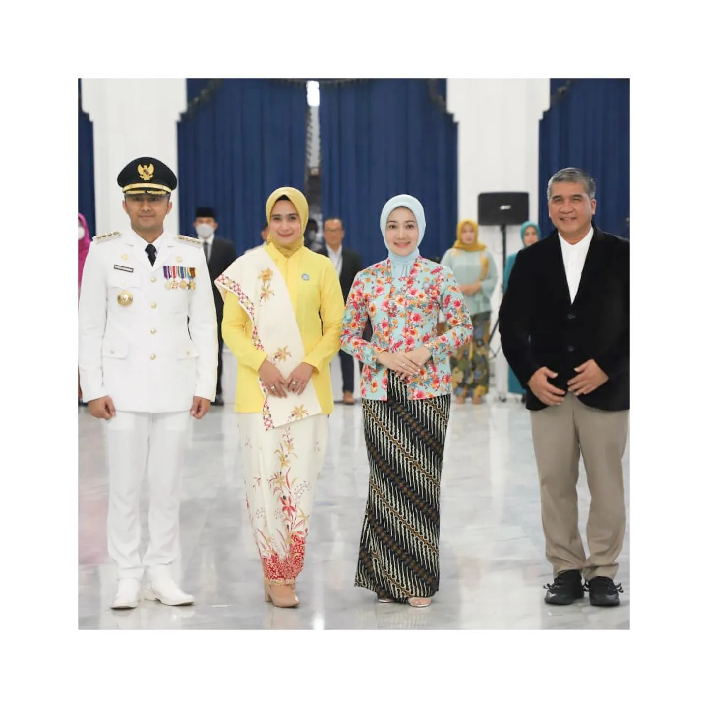 (credit: instagram.com/sonyafatmala)