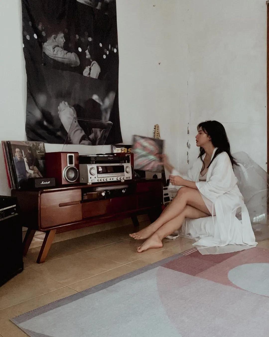 Potret Dinda Azani yang Tengah Hamil (Credit: Instagram/dindazani)