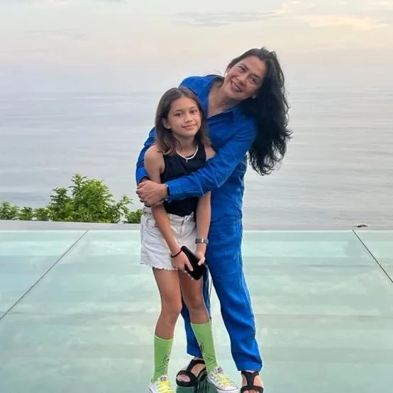 (credit: instagram.com/lydiakandou_)