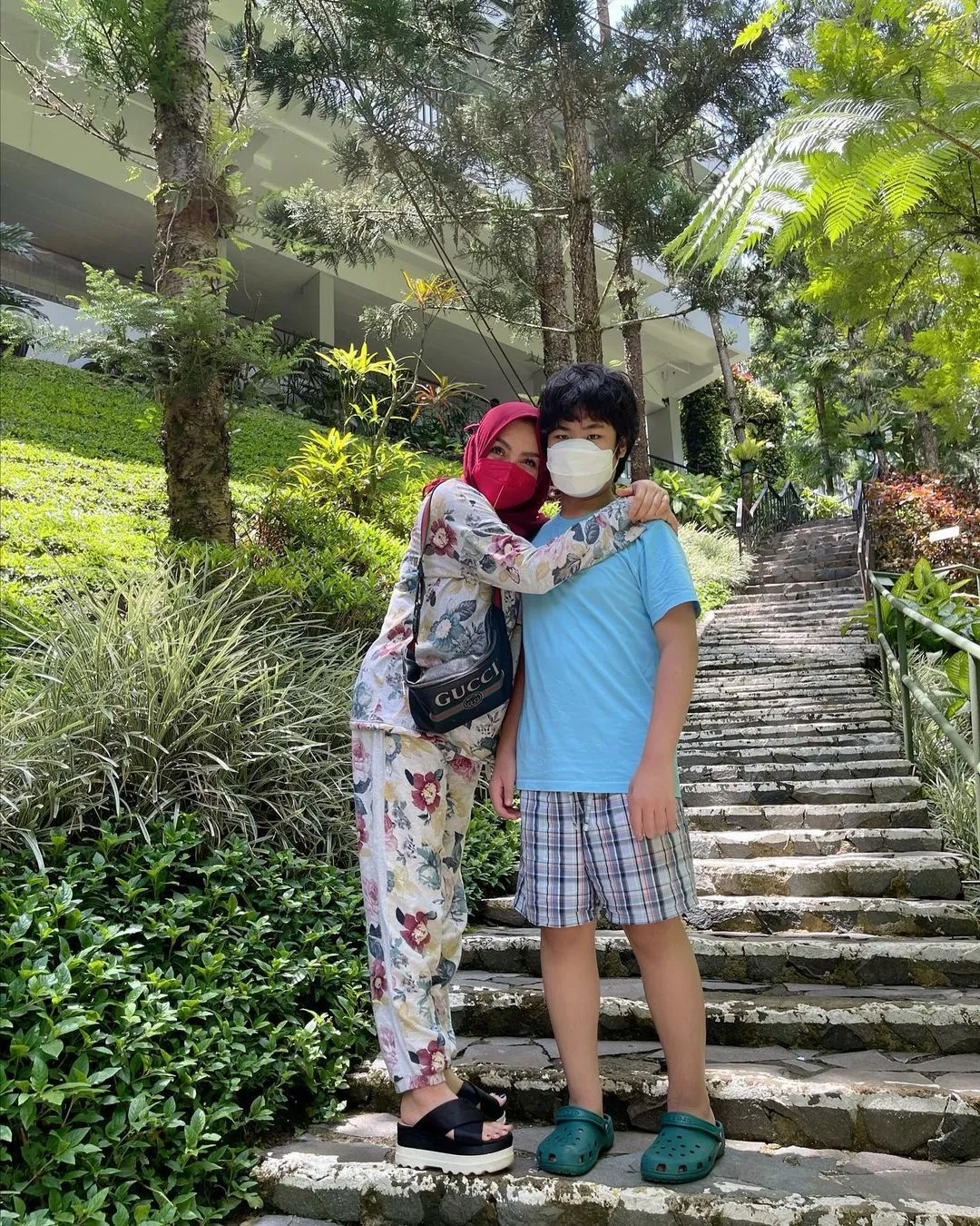 Potret Rieta Amilia Bareng Gavrel (Credit: Instagram/rieta_amilia)