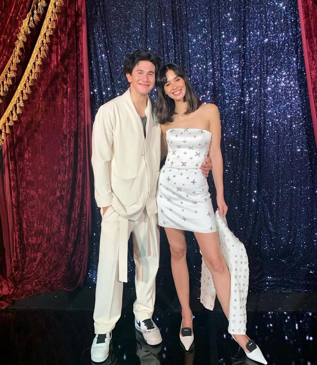 Potret Kemesraan Vino G. Bastian dan Marsha Timothy (Credit: Instagram/marshatimothy)