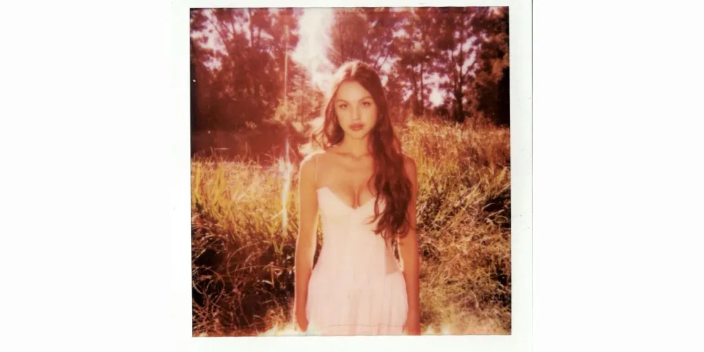 Olivia Rodrigo - Can't Catch Me Now