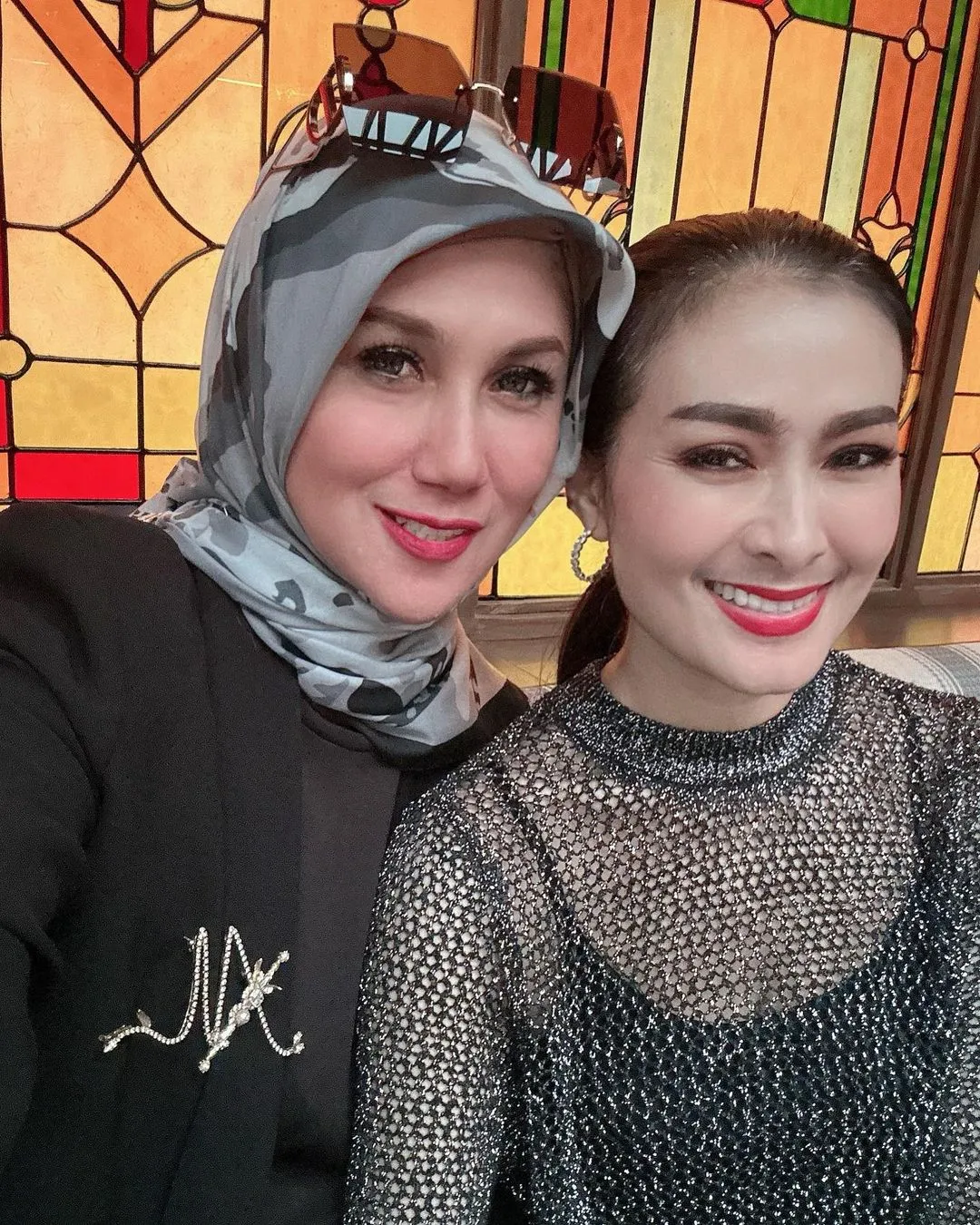 Cantik Semua